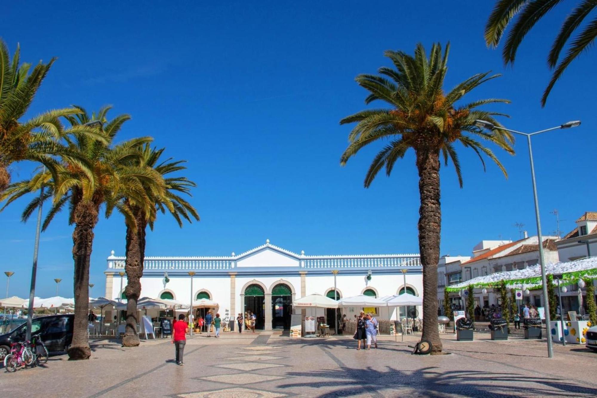 Executive Townhouse, Tavira Centre, Shared Pool Villa Exterior photo